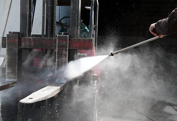 Best Dumpster Area Cleaning  in Coalinga, CA